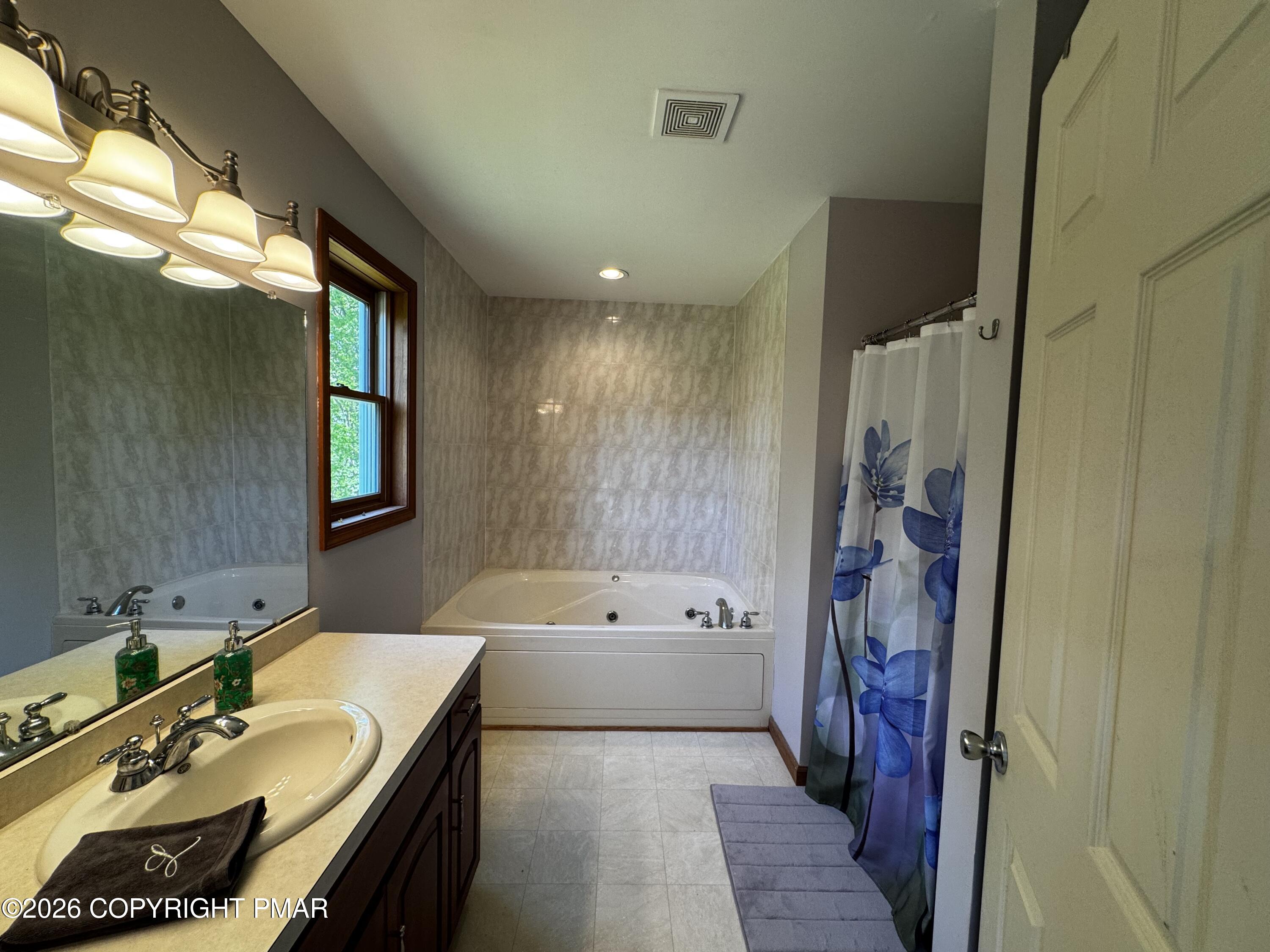 391 Rose Marie Lane Property Photo 18
