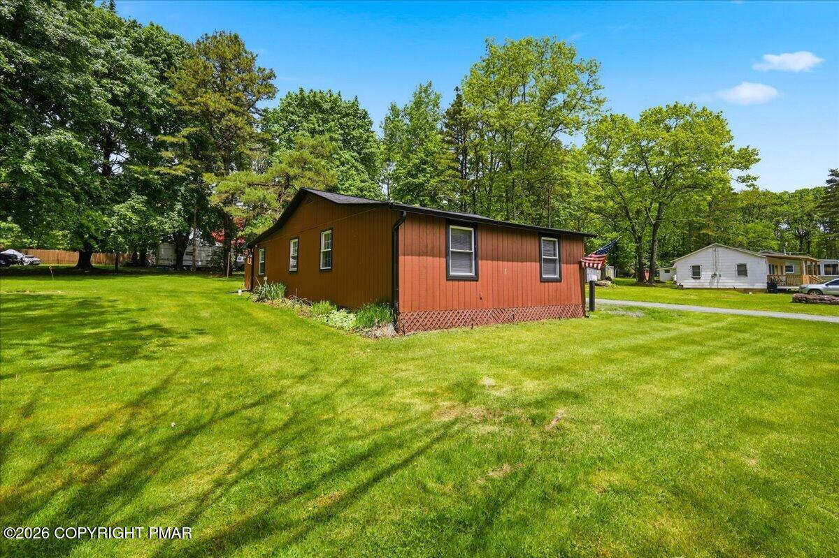 4421 Arrow Lane Property Photo 3
