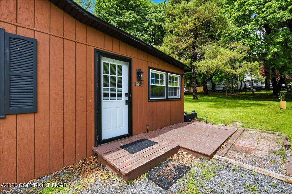 4421 Arrow Lane Property Photo 9