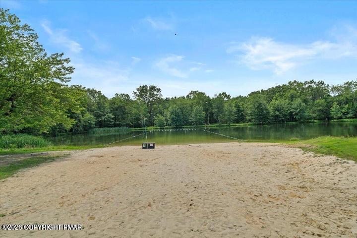 4421 Arrow Lane Property Photo 14