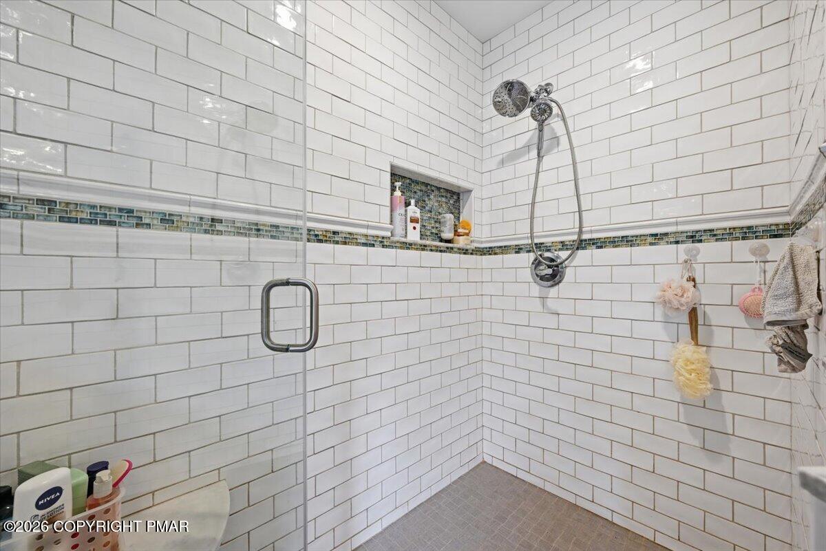 111 Spinnler Point Road Property Photo 95