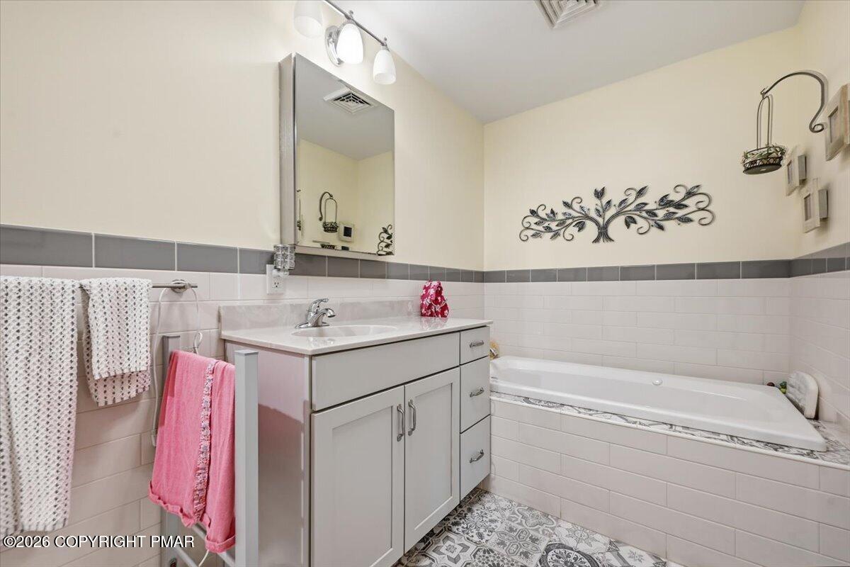111 Spinnler Point Road Property Photo 98