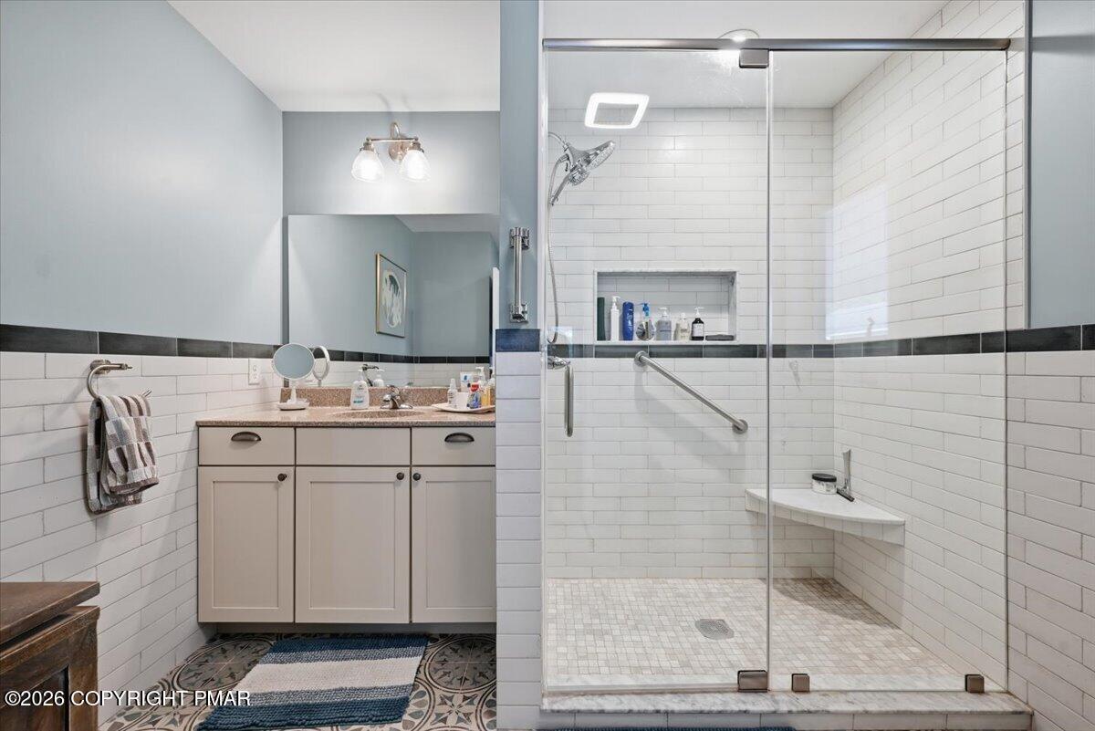 111 Spinnler Point Road Property Photo 100