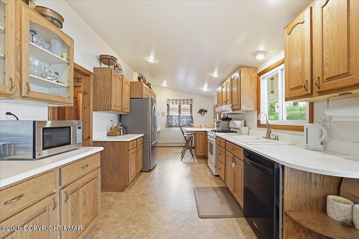69 Lakeside Drive Property Photo 17