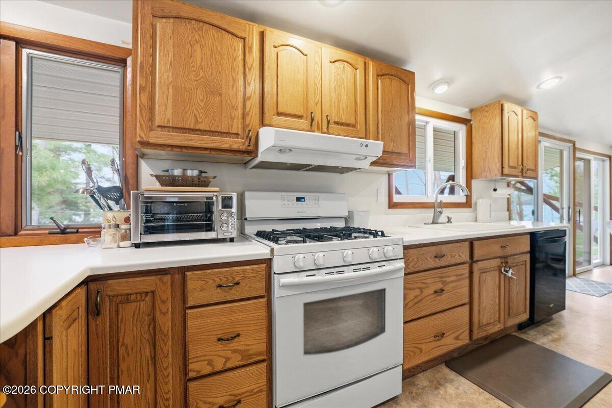 69 Lakeside Drive Property Photo 19