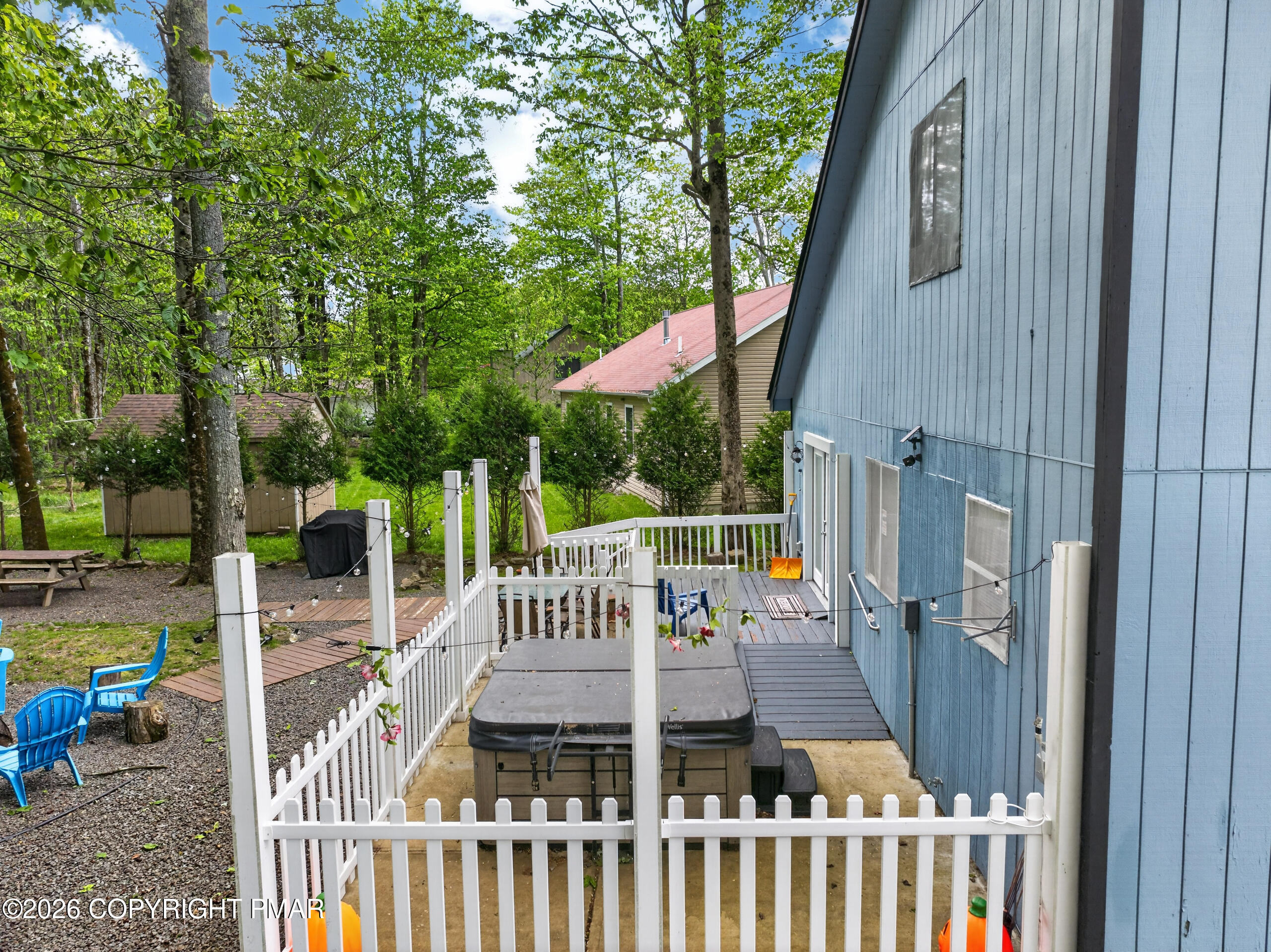 3335 Woodland Drive Property Photo 4