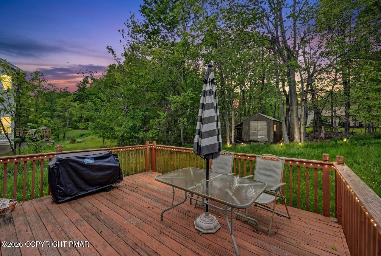 2144 Onondaga Way Property Photo 4