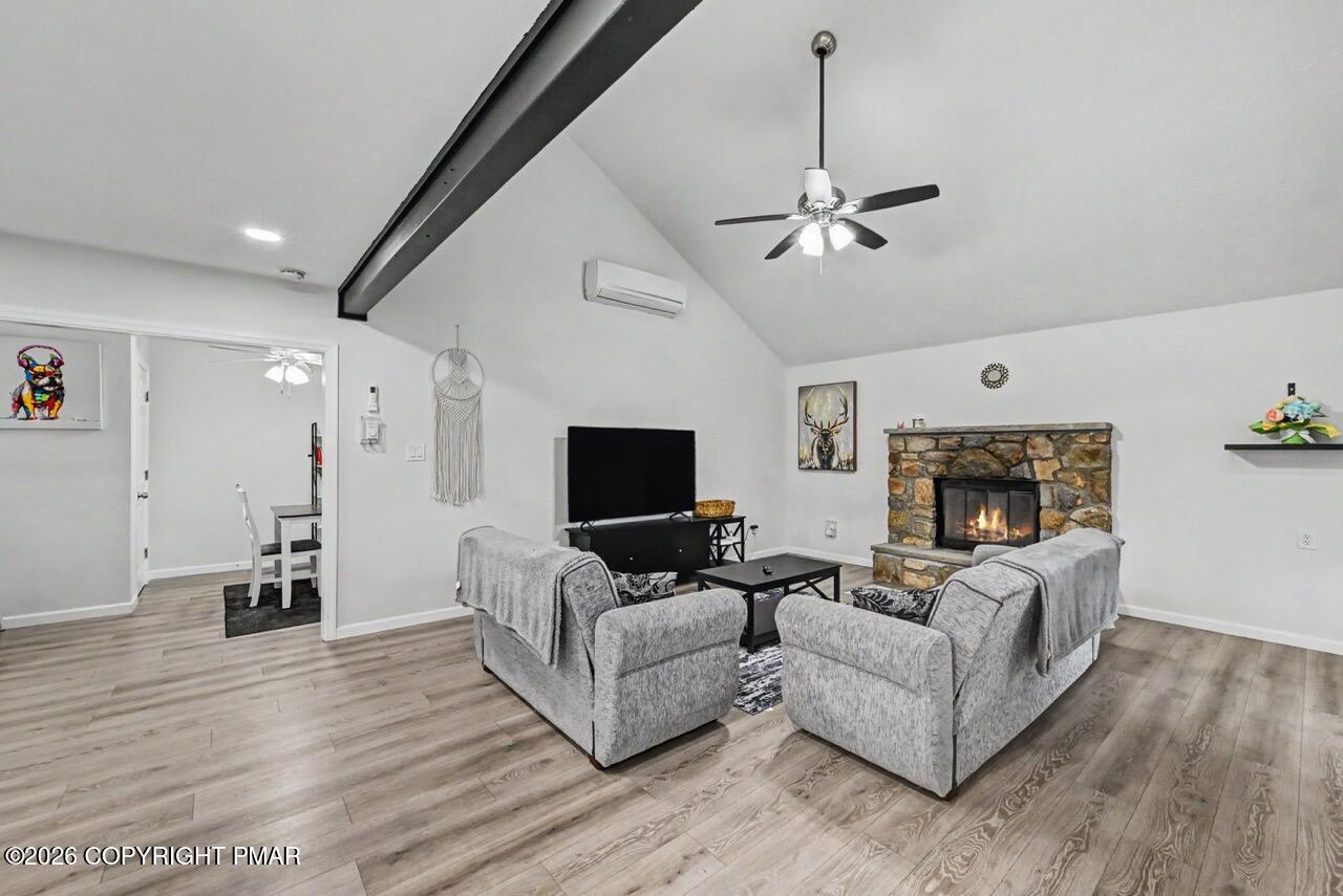 2144 Onondaga Way Property Photo 25