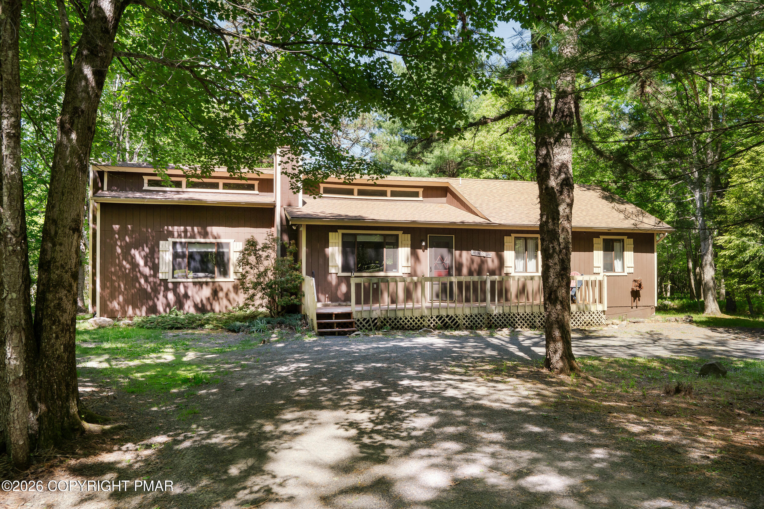 251 Mckuen Way Property Photo 1