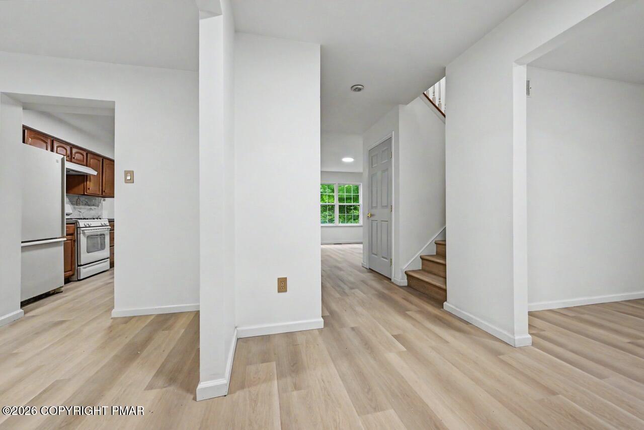 112 Cedar Lane Property Photo 7