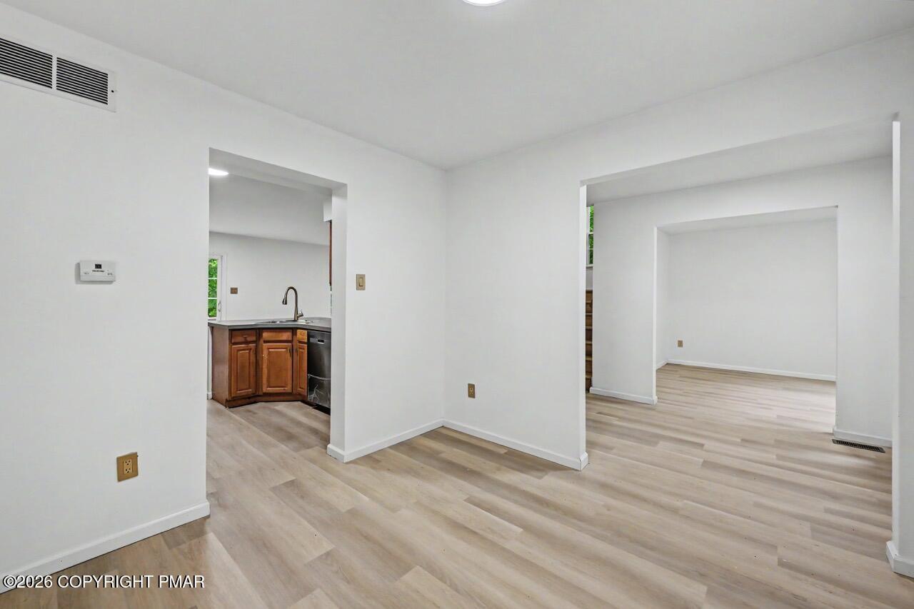 112 Cedar Lane Property Photo 10