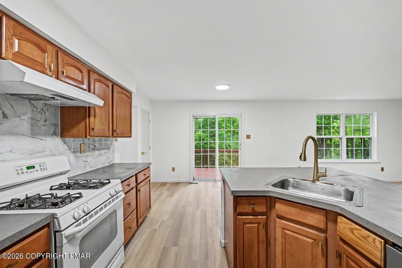112 Cedar Lane Property Photo 13