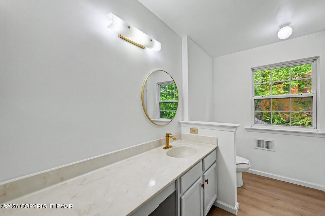 112 Cedar Lane Property Photo 40