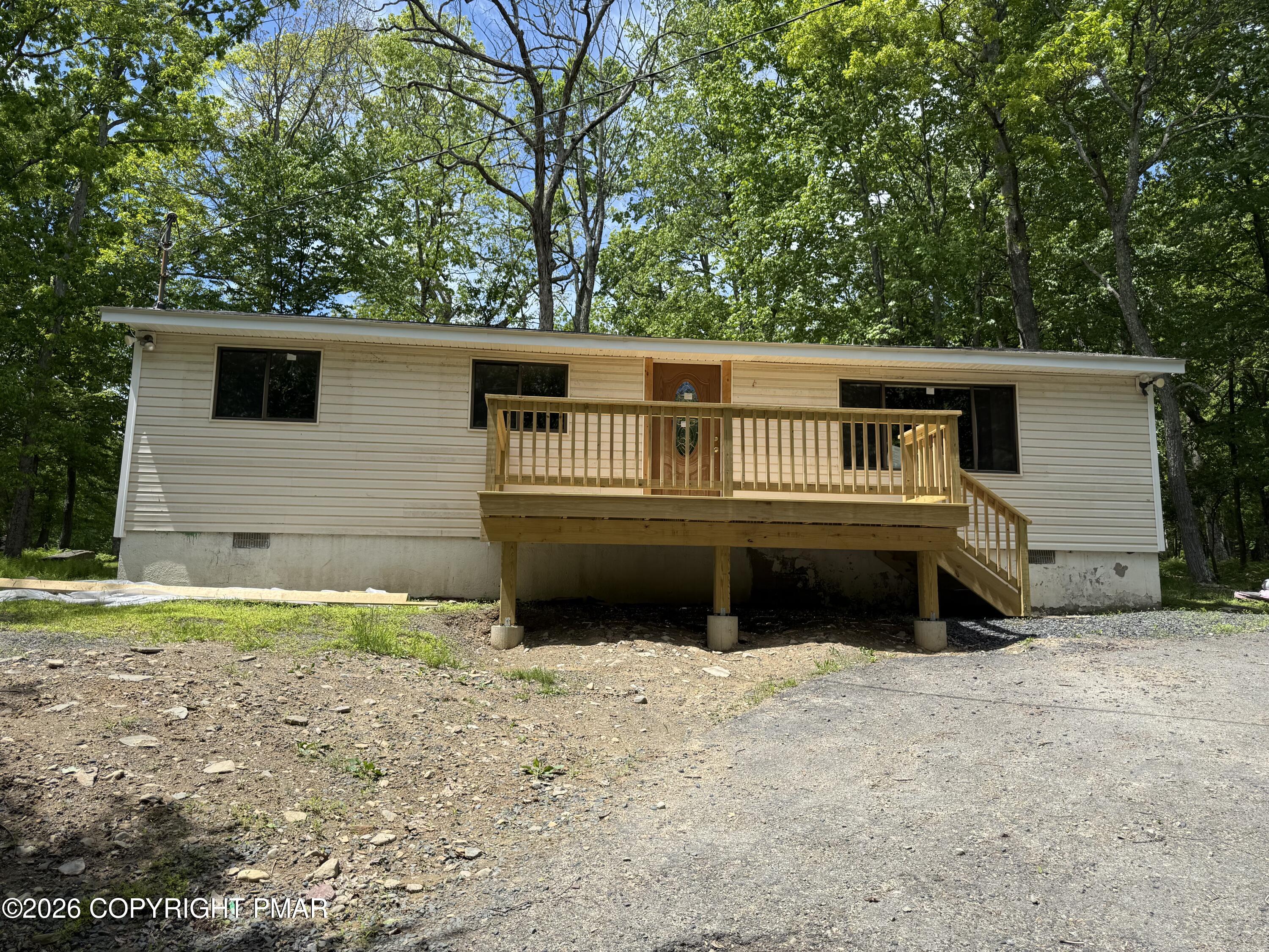 188 Lake Drive Property Photo 1
