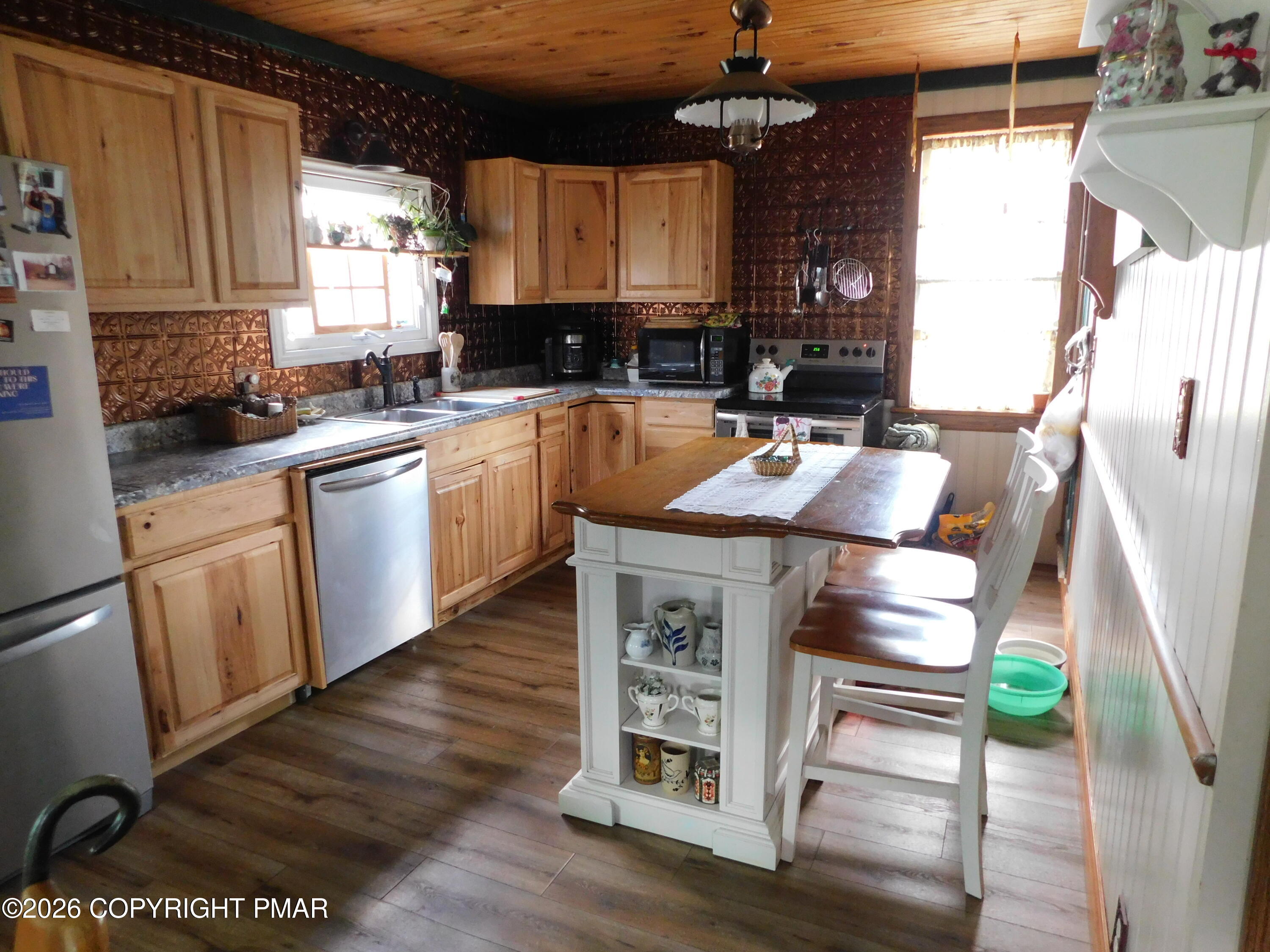 32 Messinger Street Property Photo 6