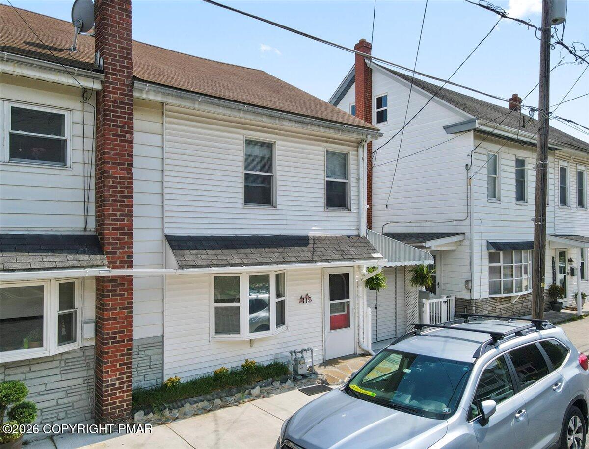 413 South Avenue Property Photo 4