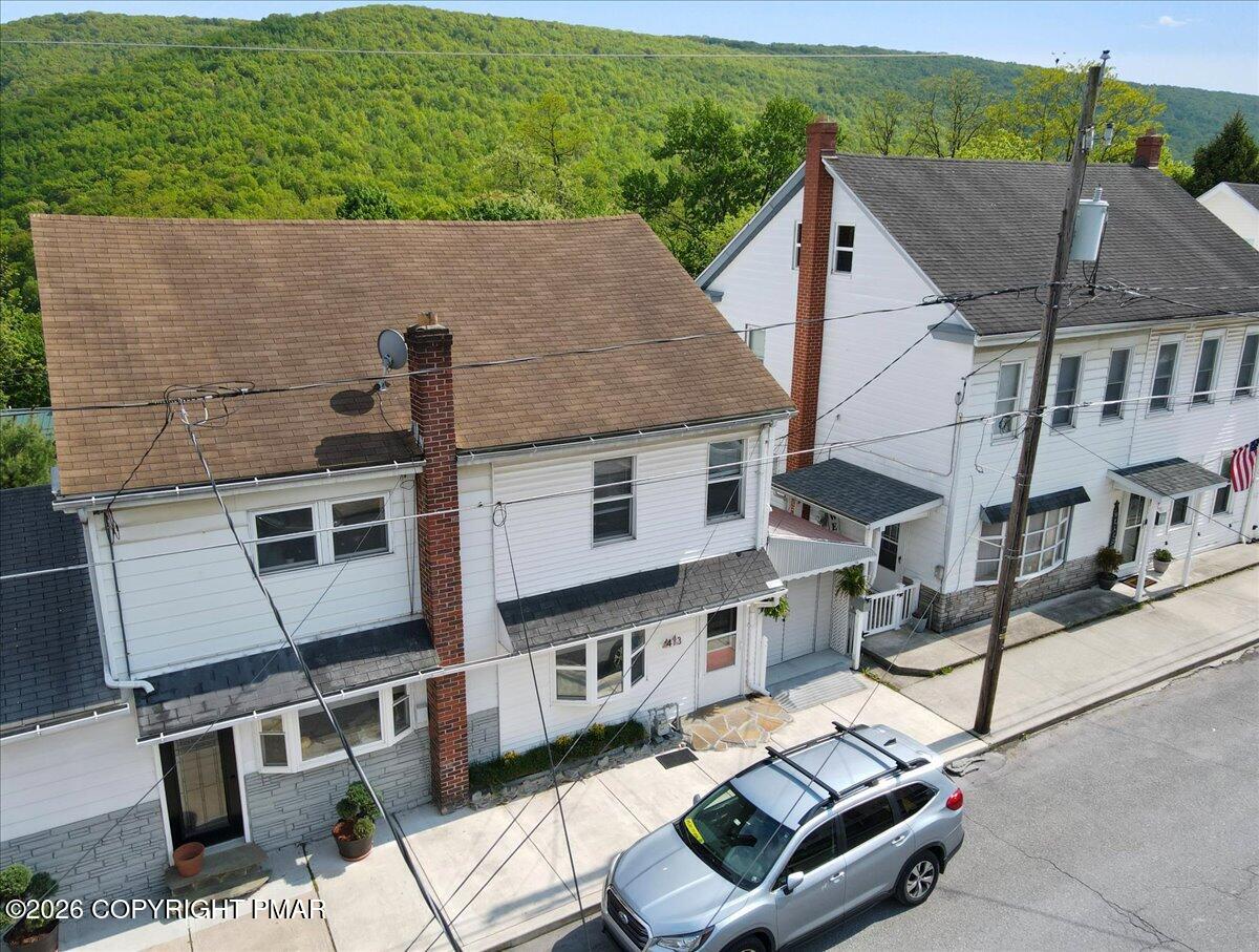 413 South Avenue Property Photo 6