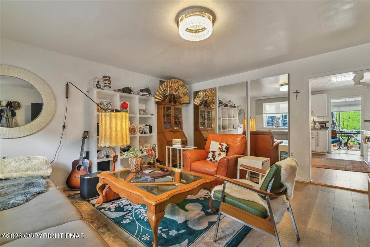 413 South Avenue Property Photo 8