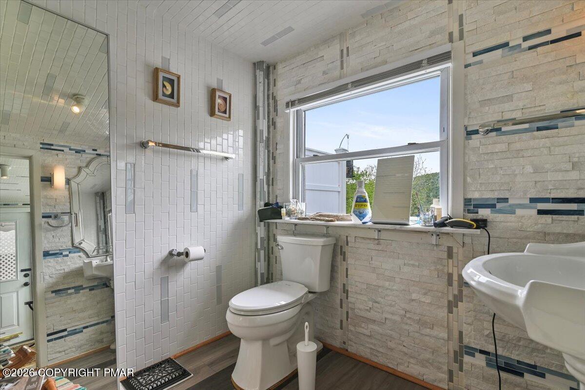 413 South Avenue Property Photo 17