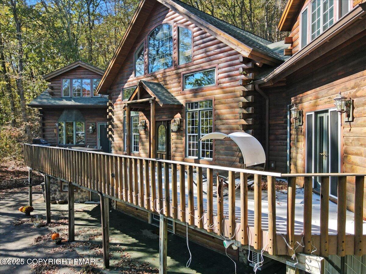 493 Lake Drive Property Photo 15