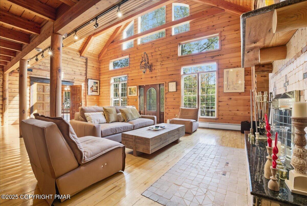 493 Lake Drive Property Photo 18