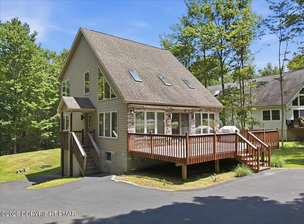 123 Wallenpaupack Drive Property Photo 1