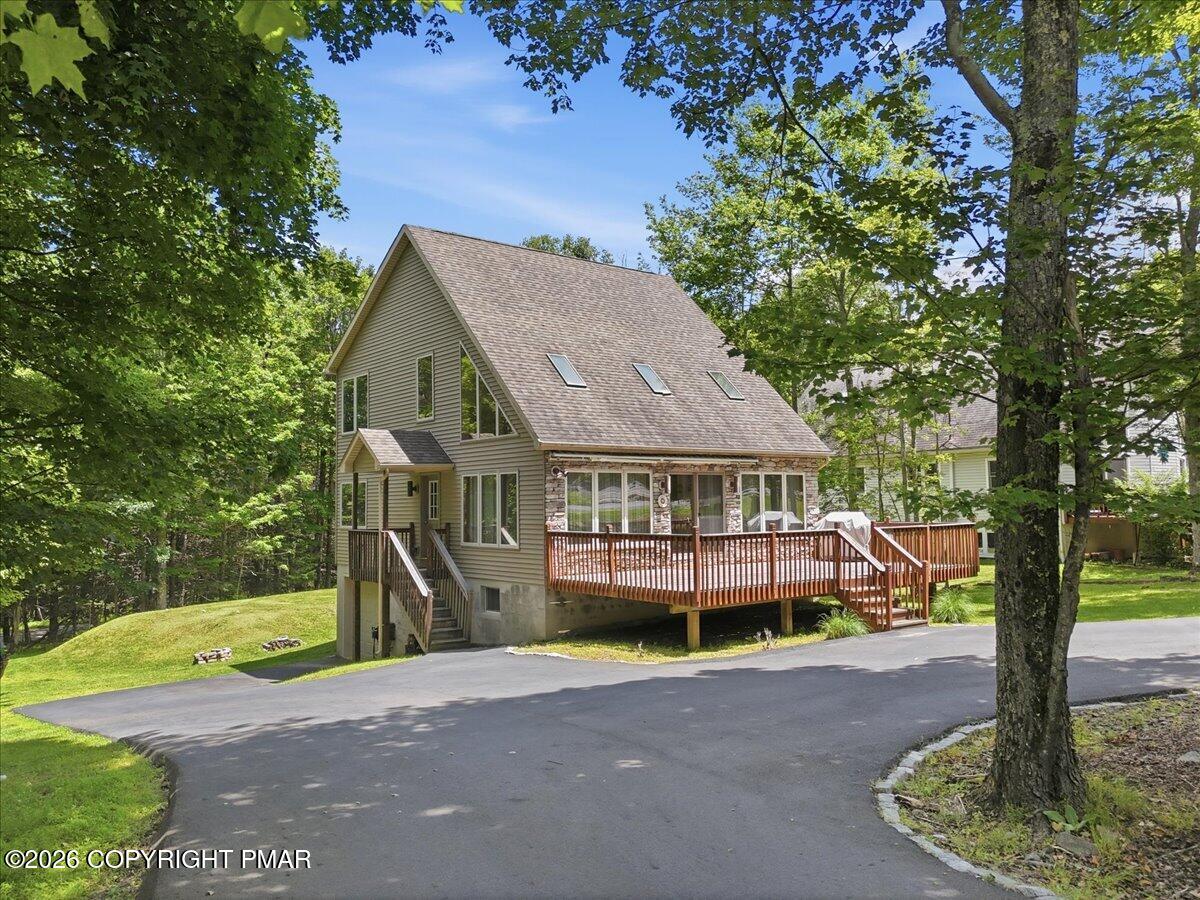 123 Wallenpaupack Drive Property Photo 6