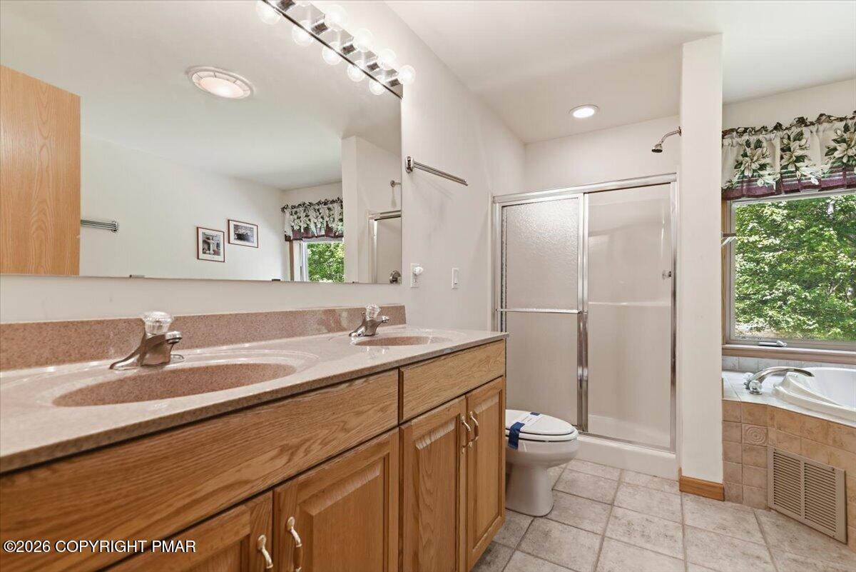 123 Wallenpaupack Drive Property Photo 32