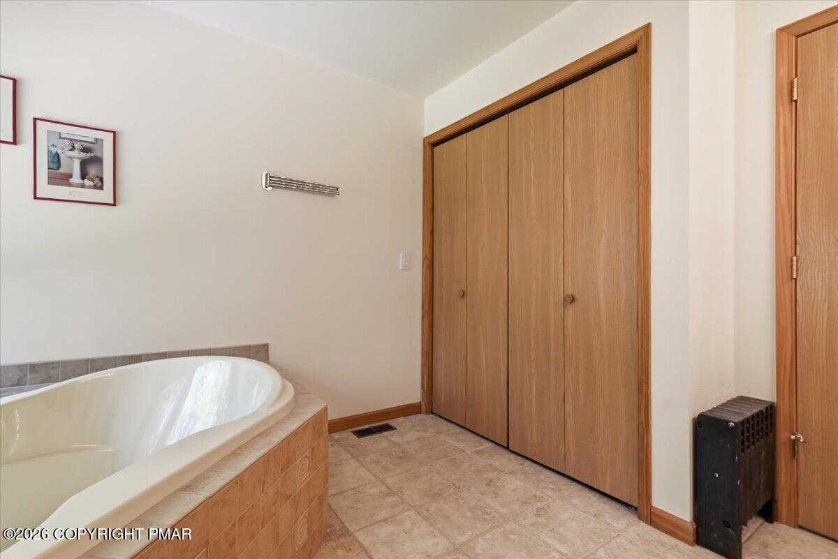 123 Wallenpaupack Drive Property Photo 36