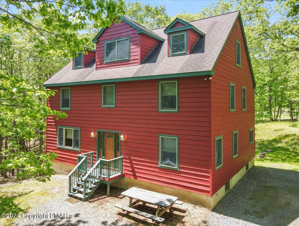 132 Reynolds Road Property Photo 1