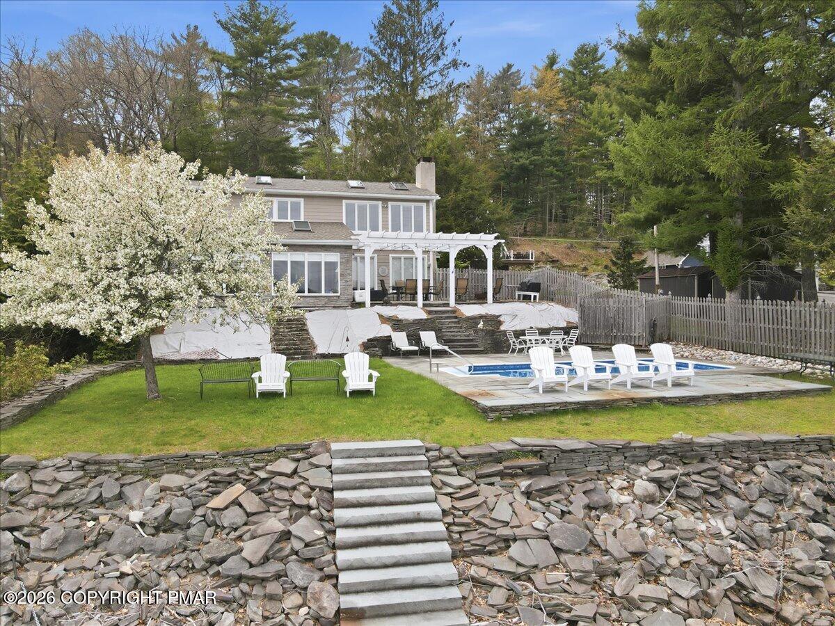 114 Shore Road Property Photo 7