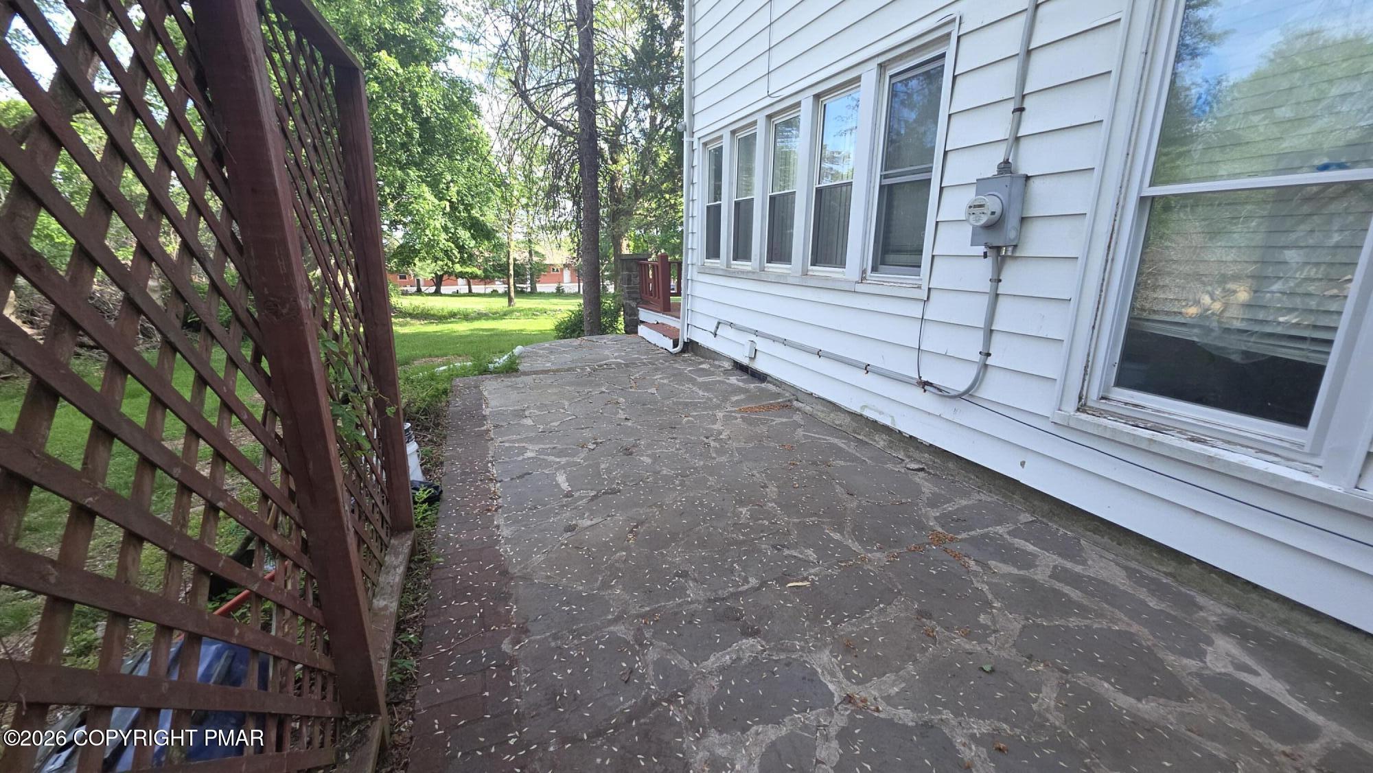 31 Knob Road Property Photo 4