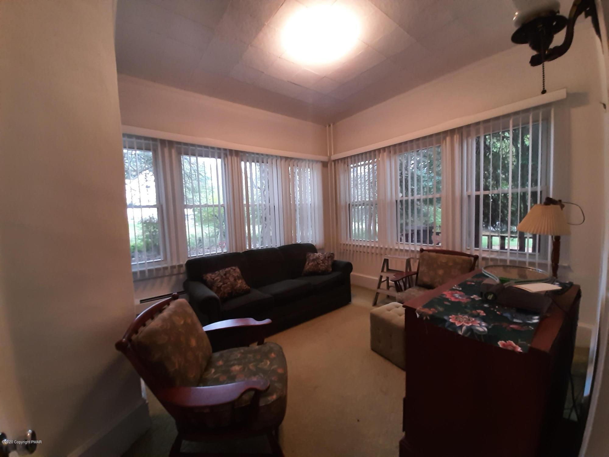 31 Knob Road Property Photo 15