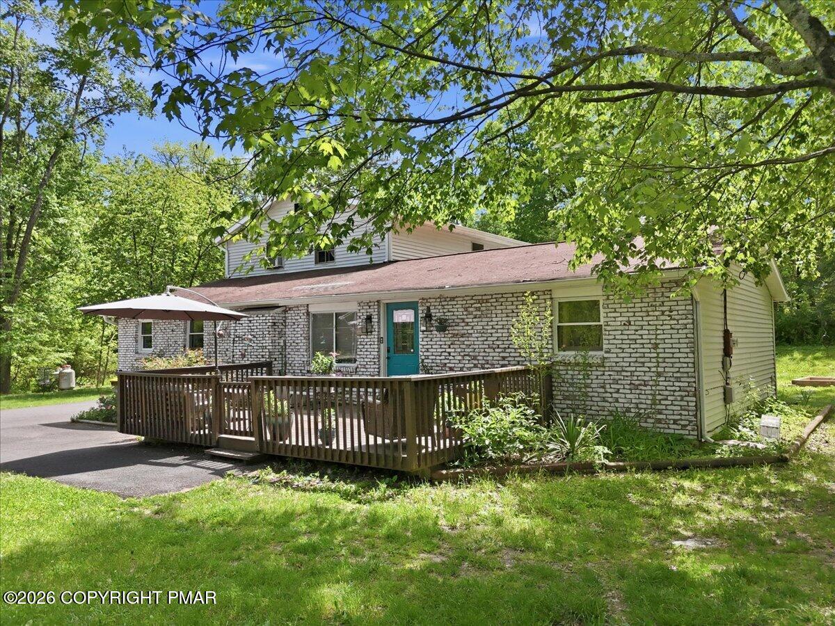 1127 Mattioli Road Property Photo 4
