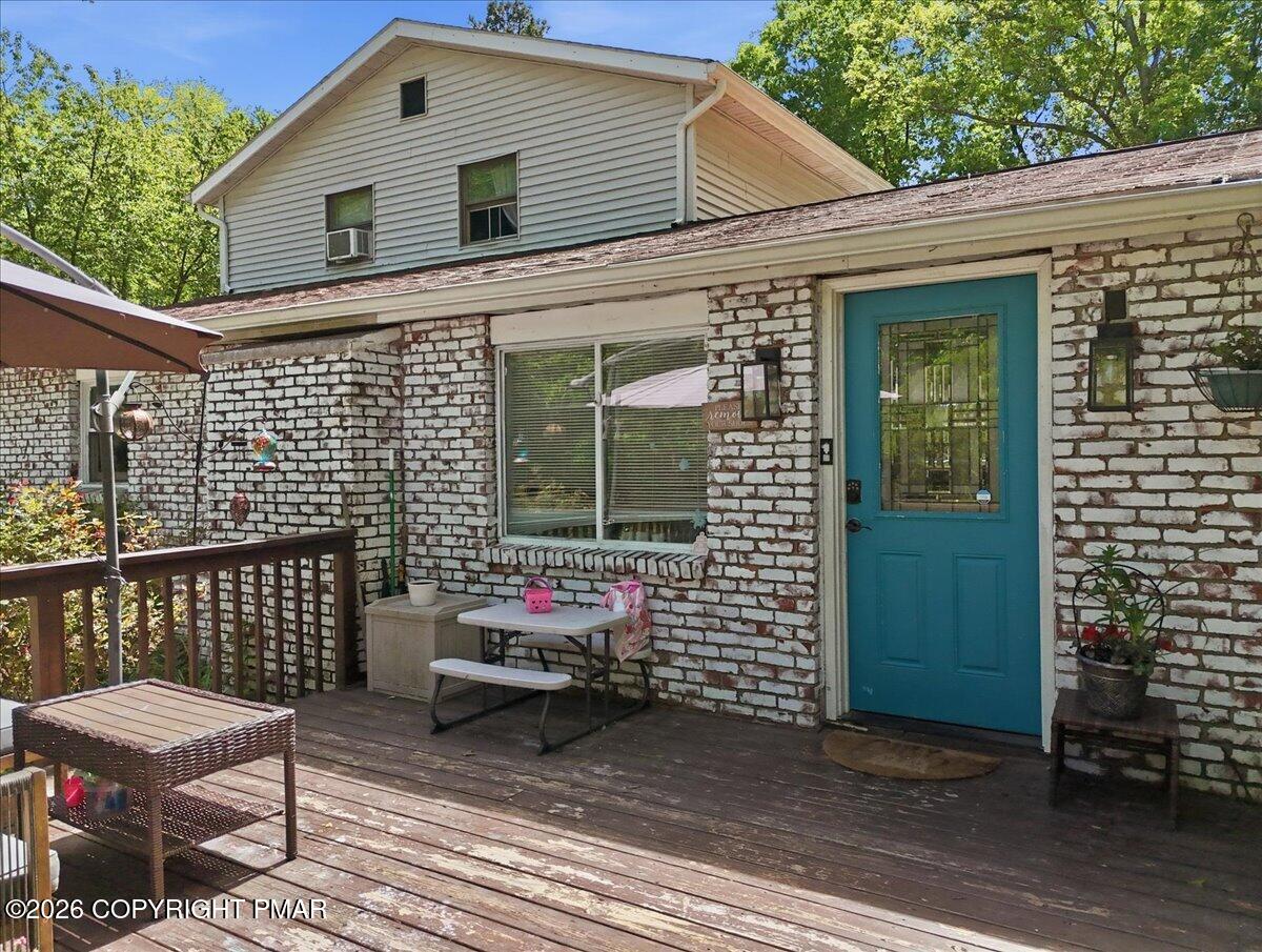 1127 Mattioli Road Property Photo 7