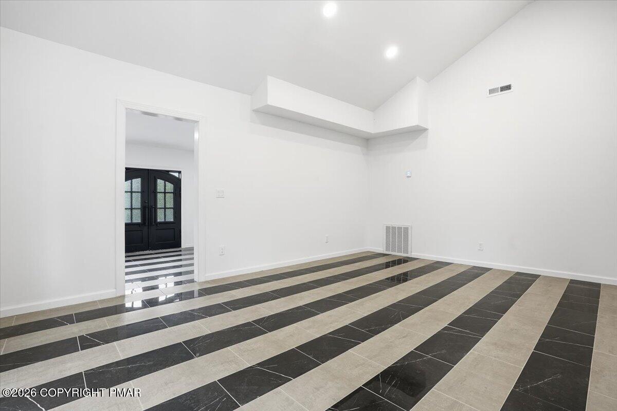 101 Buttermilk Heights Drive Property Photo 8