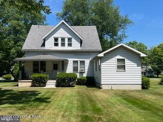 339 E Brown Street Property Photo 6