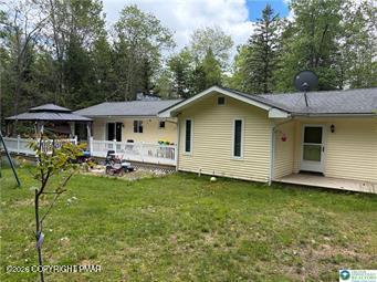 215 Larch Oval Property Photo 33