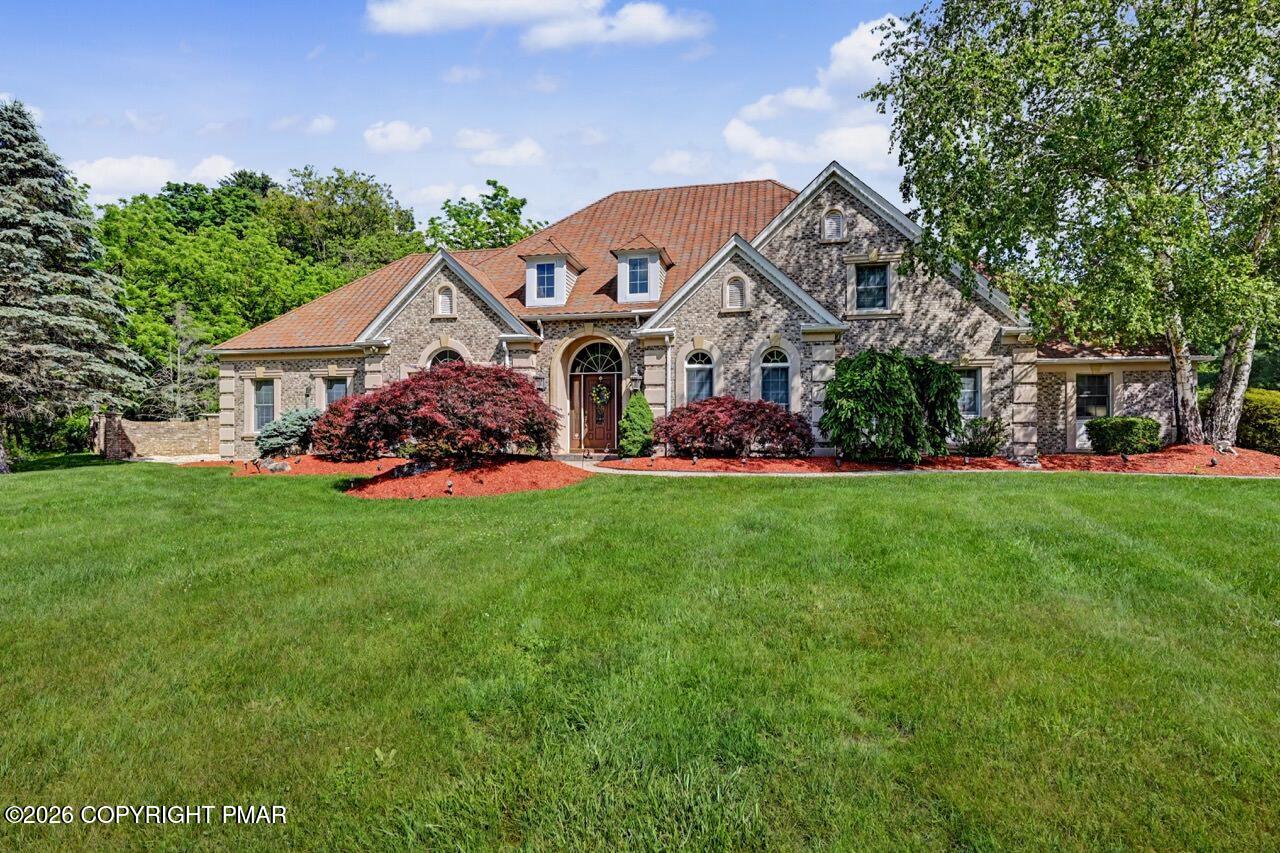 2134 Fox Run Road Property Photo 3