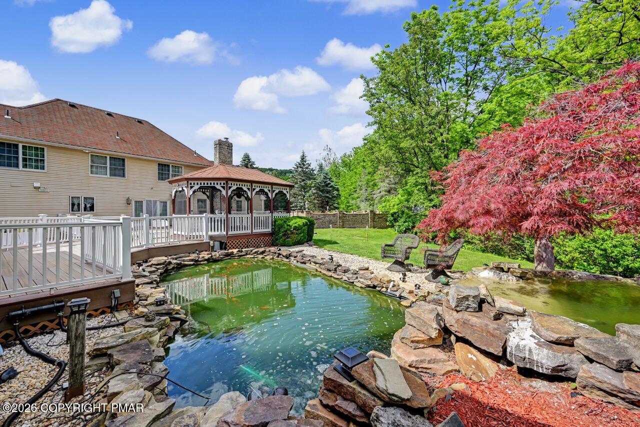 2134 Fox Run Road Property Photo 13