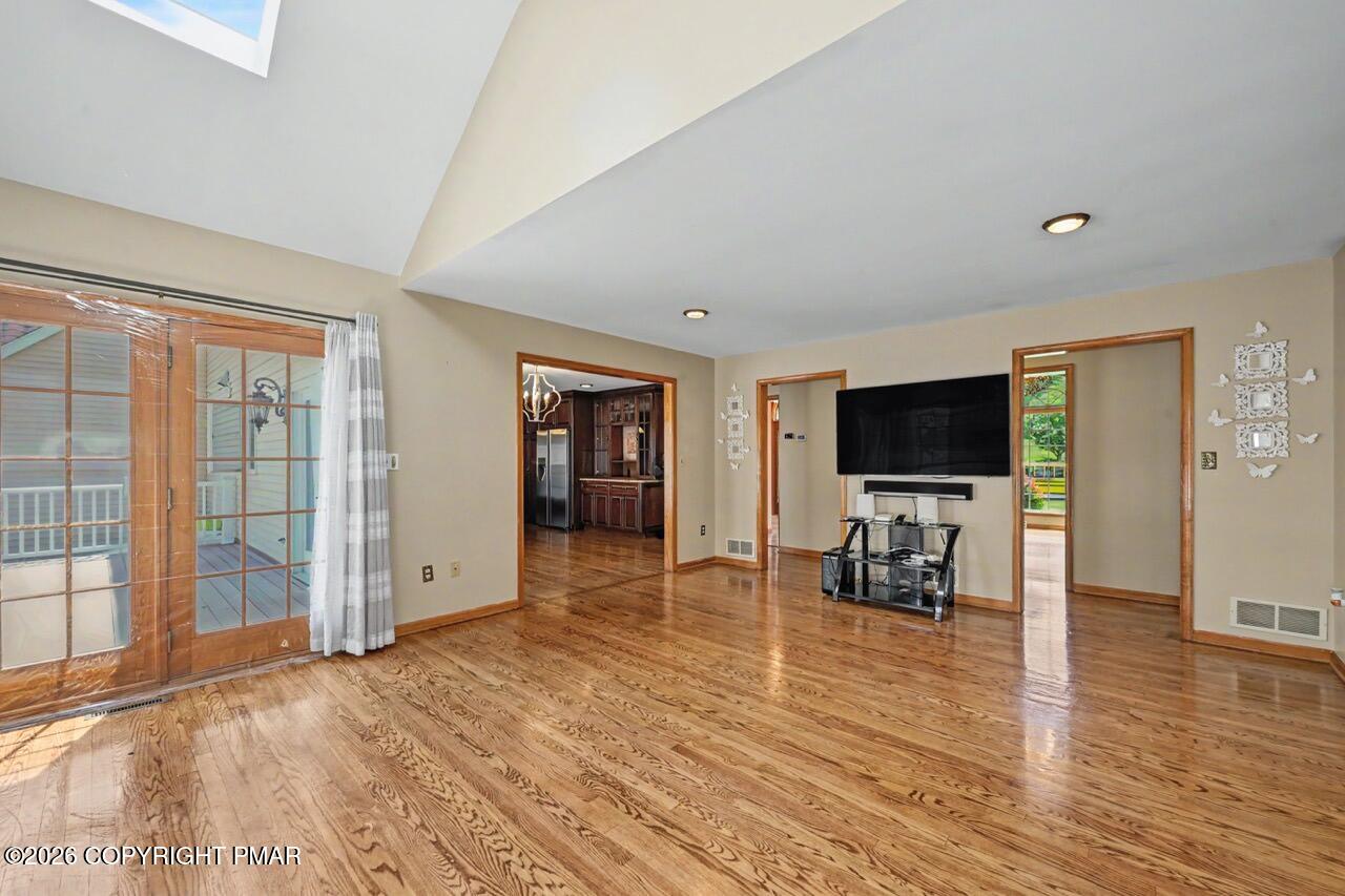 2134 Fox Run Road Property Photo 39