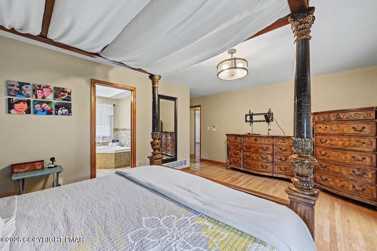 2134 Fox Run Road Property Photo 44