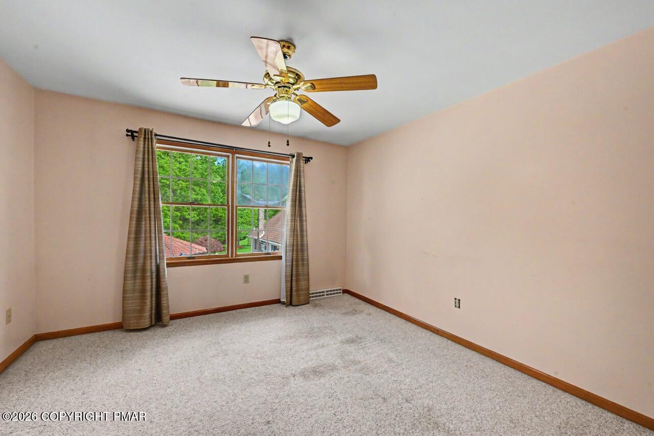2134 Fox Run Road Property Photo 57