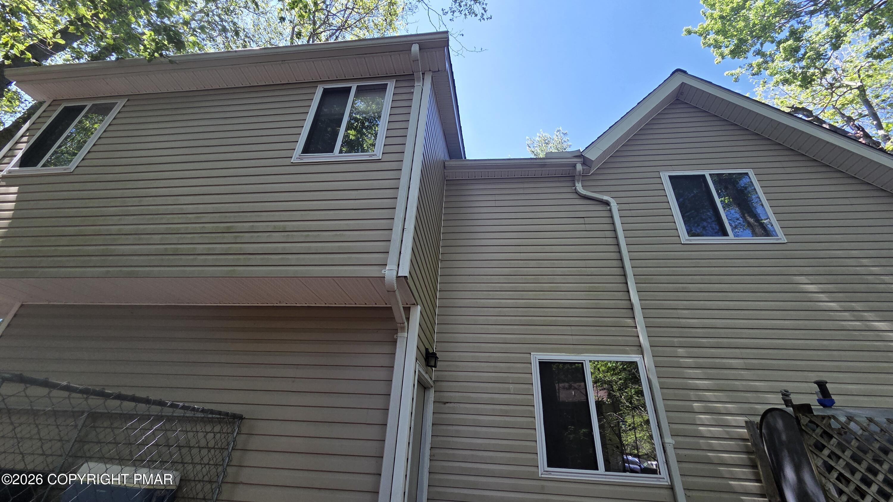 8232 Sunset Drive Property Photo 4