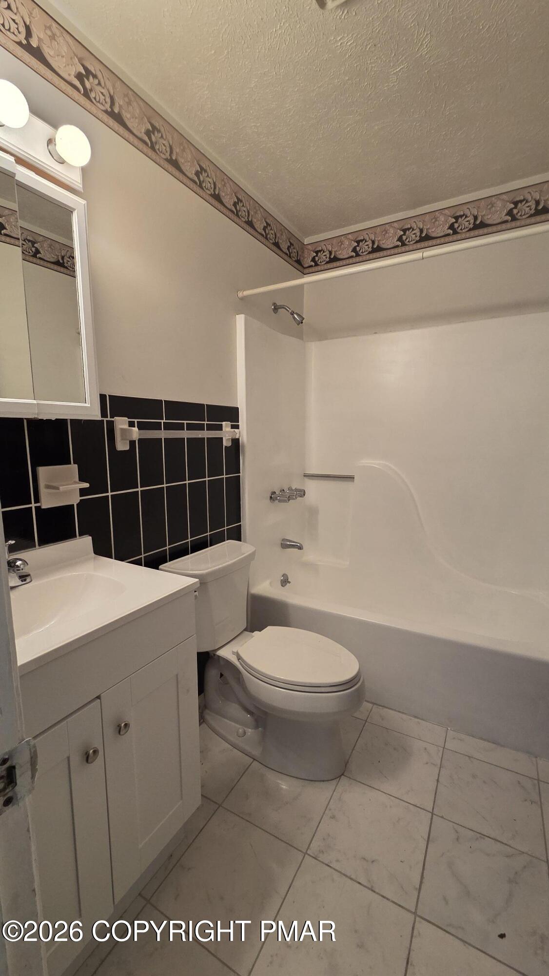 8232 Sunset Drive Property Photo 27