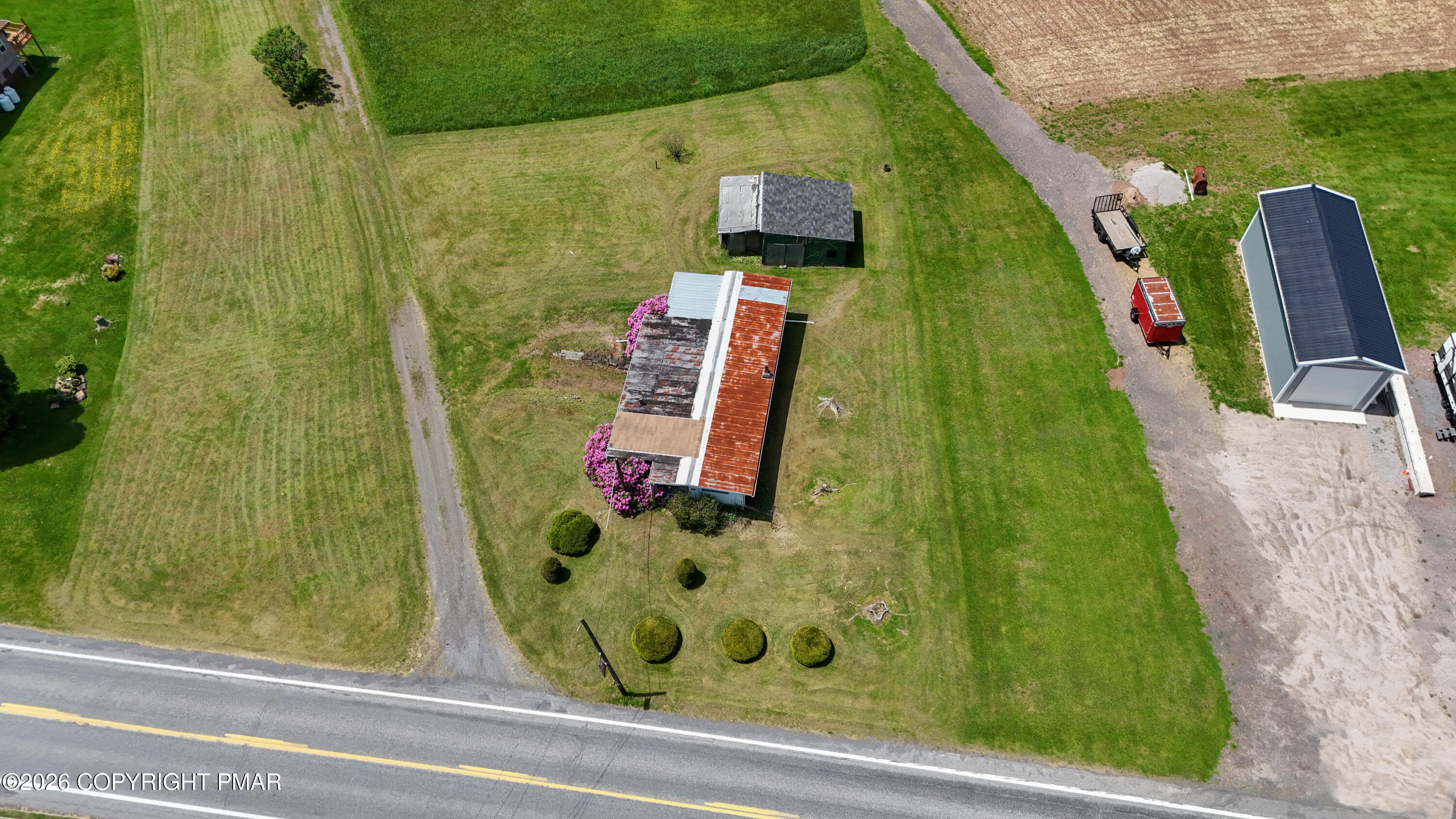 3551 Quakake Road Property Photo 5