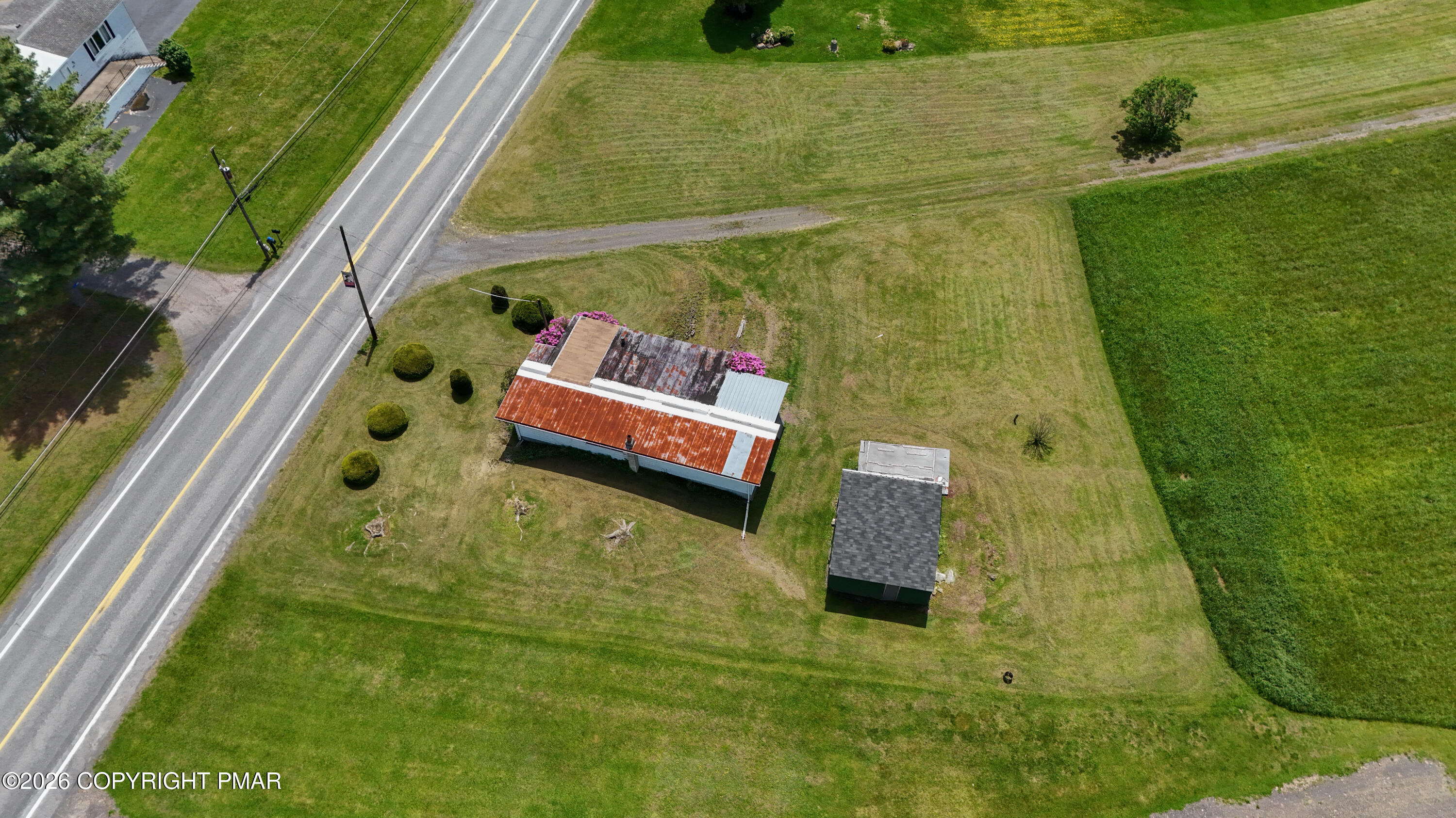 3551 Quakake Road Property Photo 7