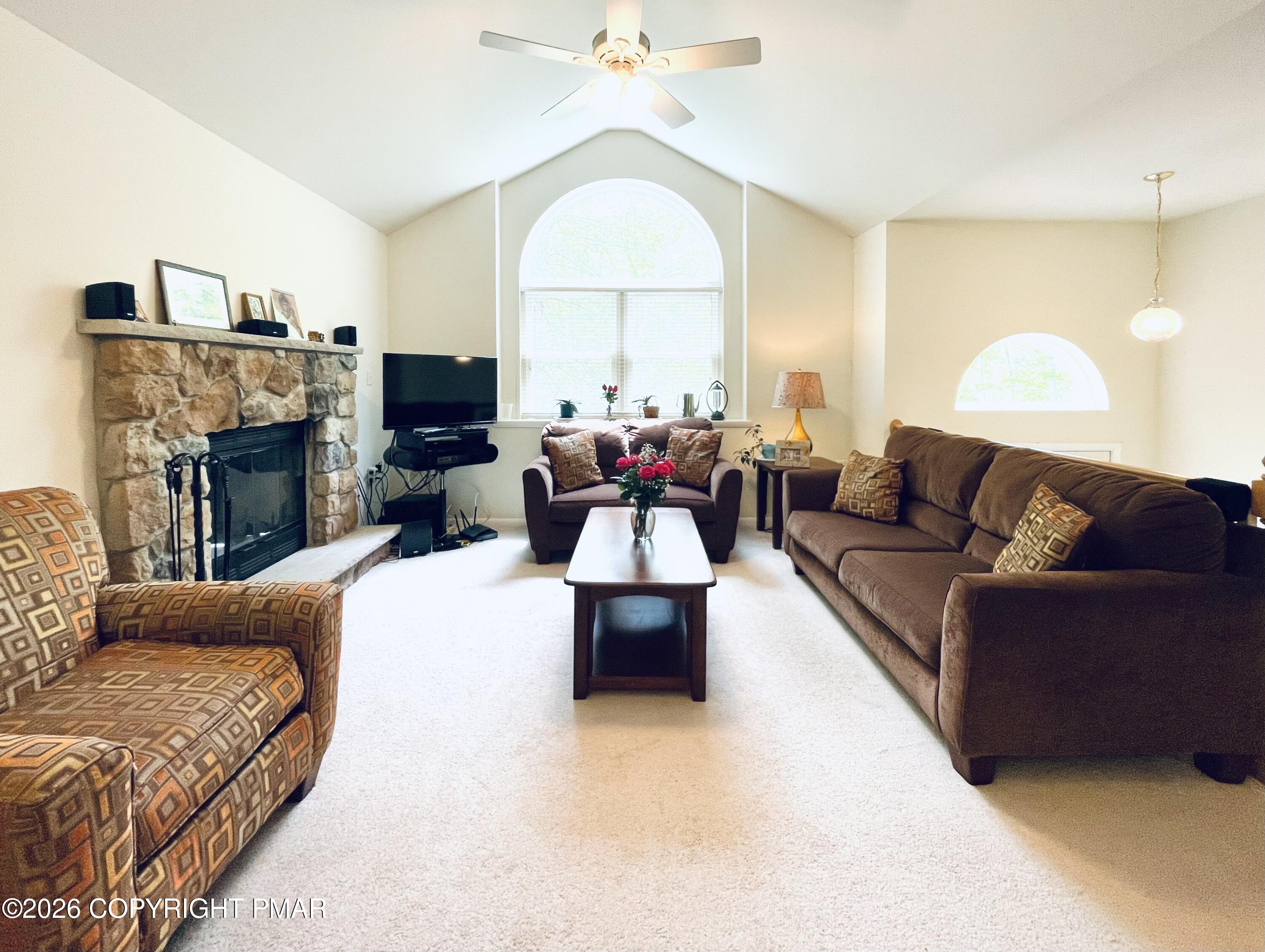 9 Sycamore Circle Property Photo 5