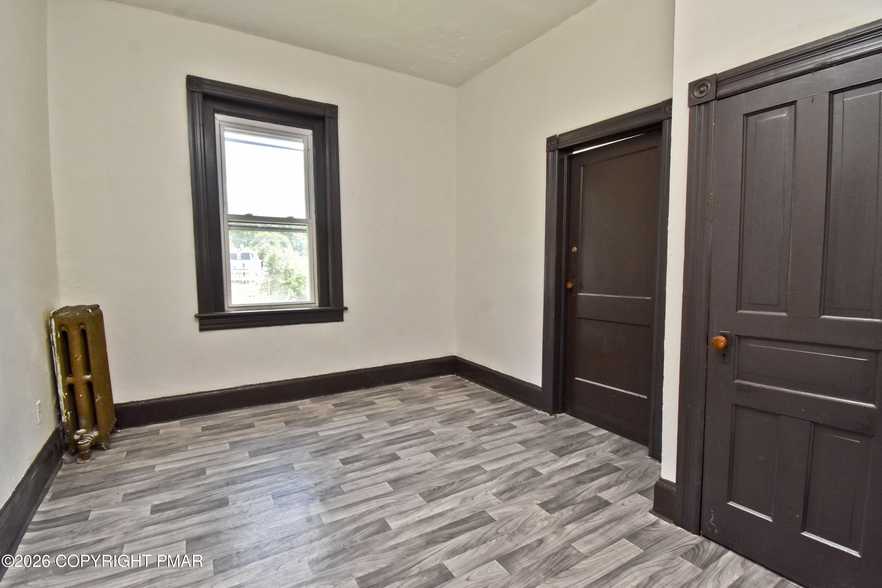 28 S Main Street Property Photo 8