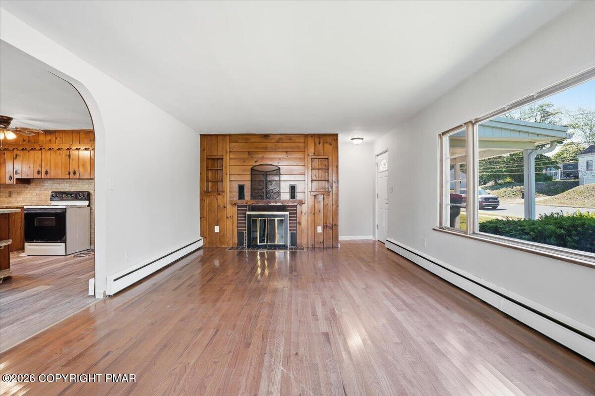 929 Coal Street Property Photo 12